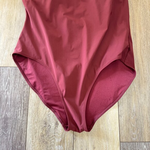 H&M Swimsuit One Piece Plus 18 One Shoulder Maroon Red Scalloped Edge Padded - Picture 3 of 9
